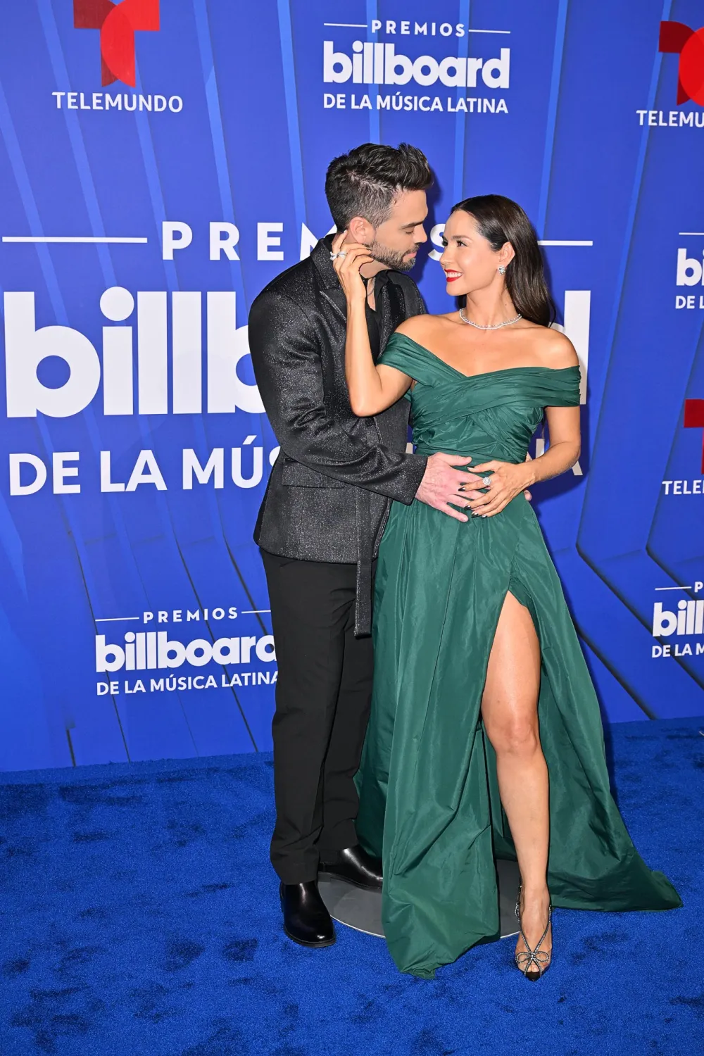 Lo mejor y lo raro de la alfombra azul de los Premios Billboard de la Música Latina 2024 900