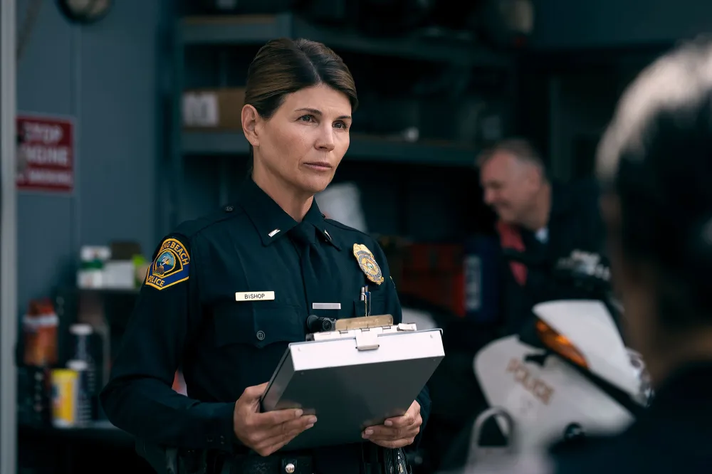 Lori Loughlin Is Playing a Cop in Prime Video On Call Show After College Admissions Scandal