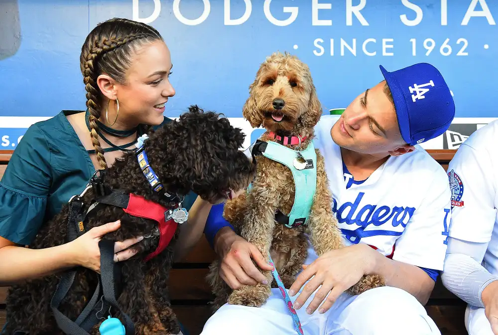 Los Angeles Dodgers's Kike Hern&aacute;ndez and Wife Mariana Relationship Timeline