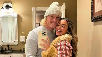 Secret Lives of Mormon Wives' Jen Affleck Silences Divorce Rumors, Flashes Wedding Ring