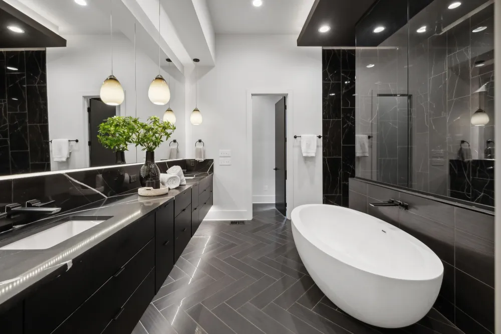 NFL Star Derrick Henry Lists Nashville Mansion for 3 3 Million See Photos