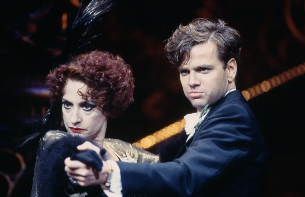 Nicole Scherzinger Hasn t Spoken to Patti LuPone or Glenn Close About Sunset Boulevard