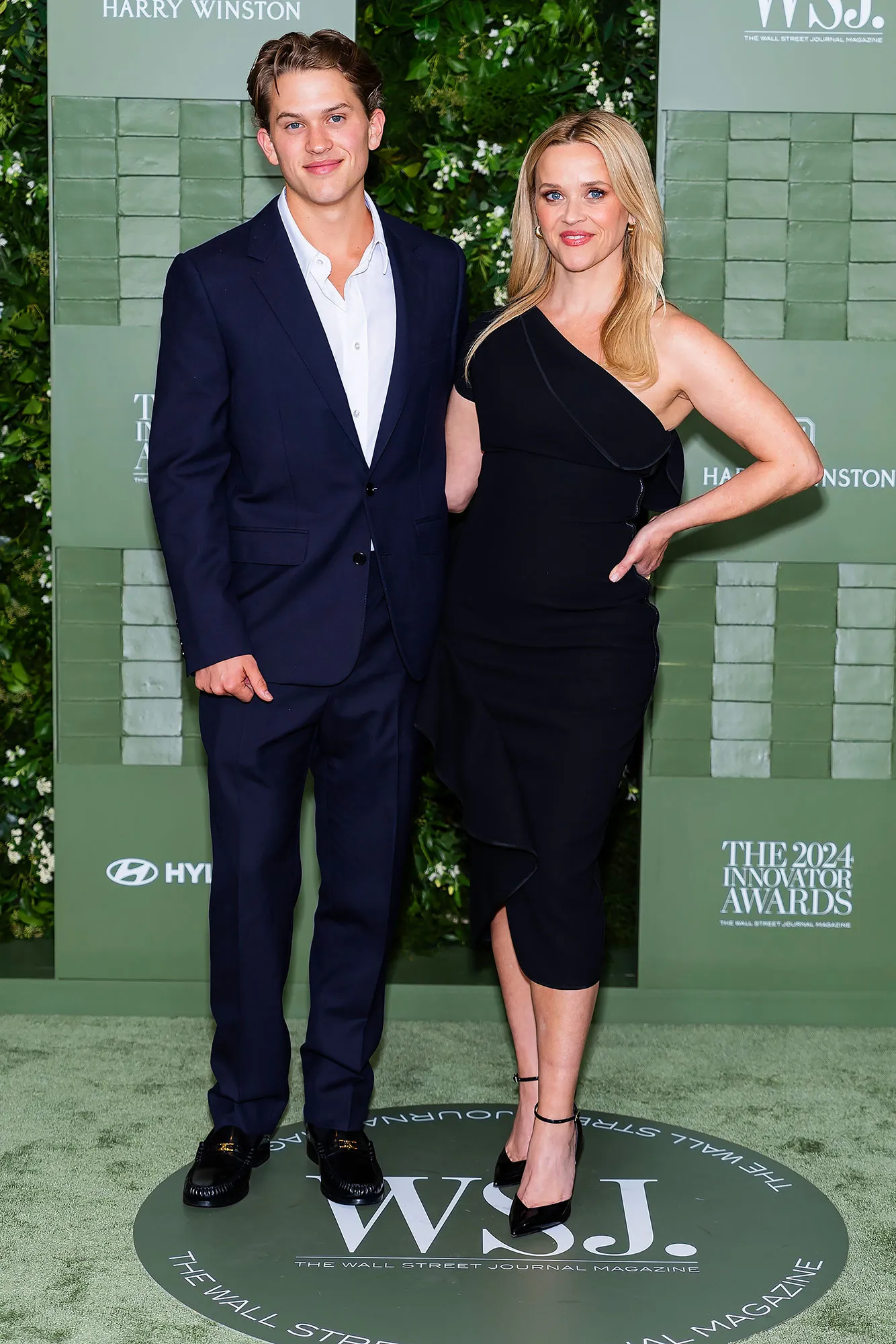 Reese Witherspoon Tells Us What Makes Me Happy in Life Right Now 2