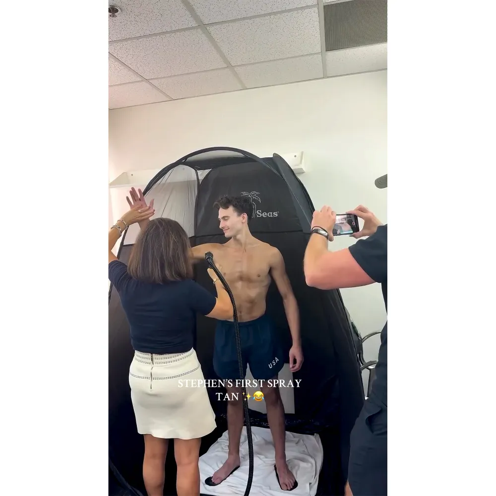 Rylee Arnold Documents DWTS Partner Stephen Nedoroscik s First Spray Tan
