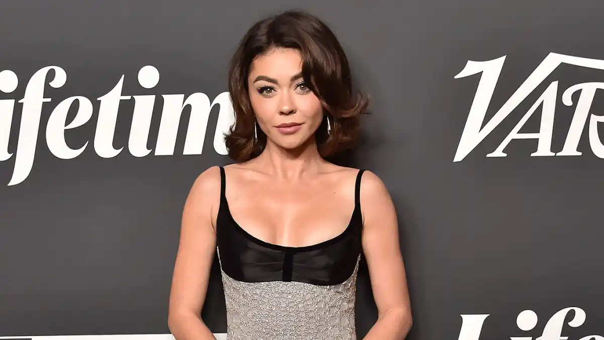 Sarah Hyland Says Surviving Abusive Relationship Can Scar Soul