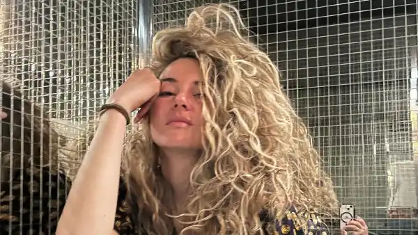 Shailene Woodley Embraces Natural Curls