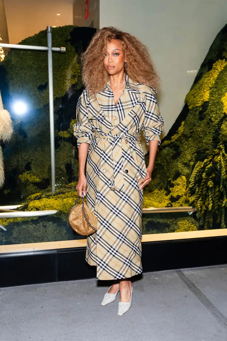 Stars Went All Out for the Burberry Store reopening