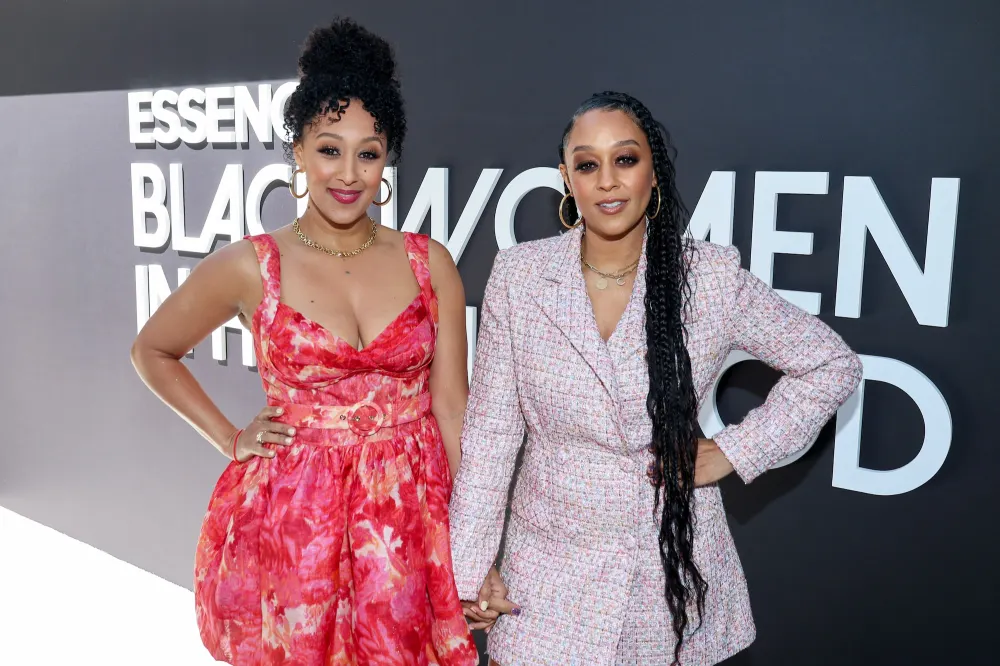 Tia Mowry Recalls Facing Pressure of Child Stardom With Sister Tamera Mowry