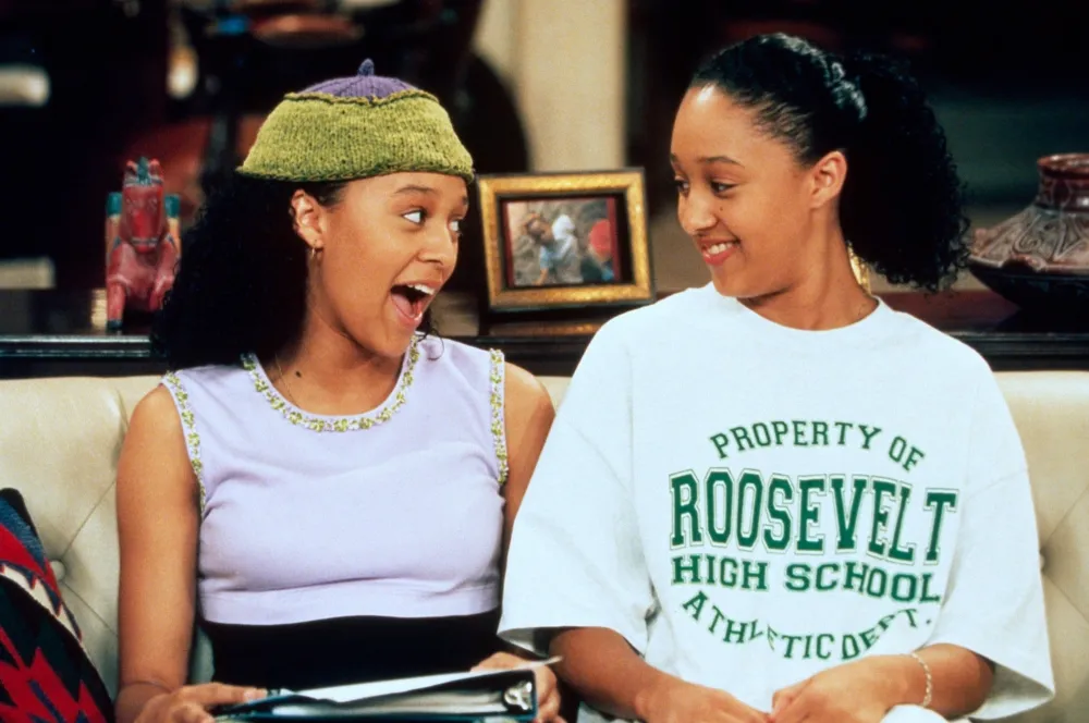Tia Mowry Recalls Facing Pressure of Child Stardom With Sister Tamera Mowry