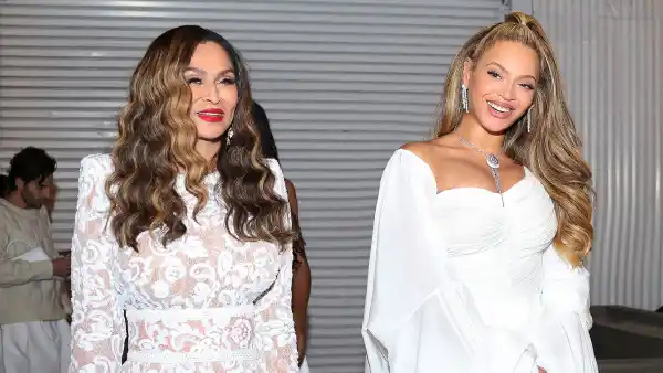 Tina Knowles and Beyonce Memoir