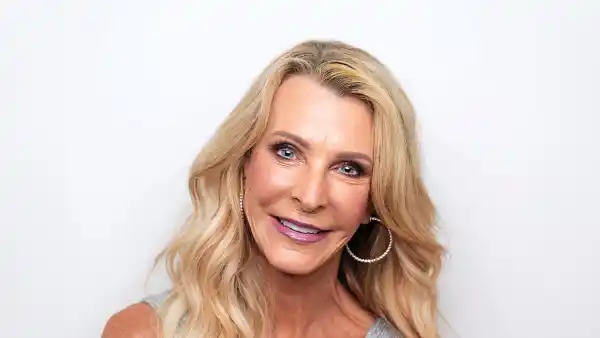 Luxury Handbag Shopping s 5 Hot Stories Golden Bachelorette Joan Bethany Joy Lenz and Hilarie Burton Morgan 718