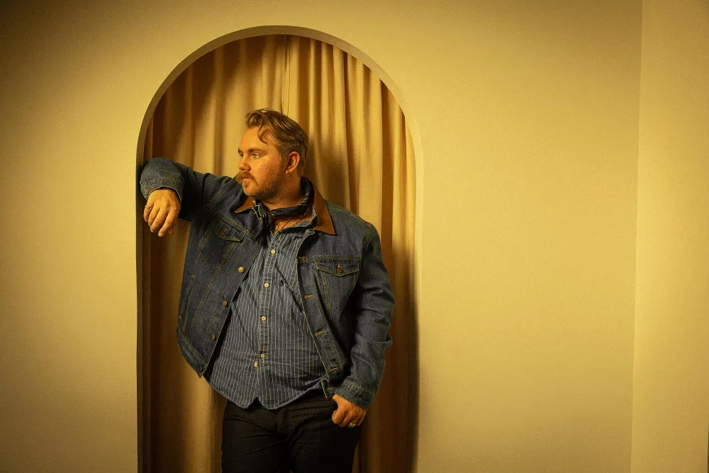 Luxury Handbag Shopping s Backstage Pass ERNEST Takes Us BTS of the Legalize Country Music Roadshow Tour 109