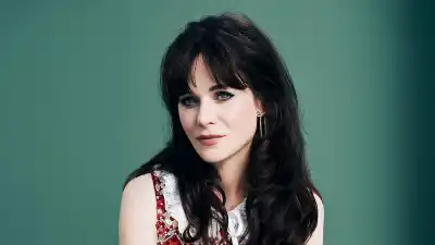 Zooey Deschanel Says It Feels Narcissistic to Watch Herself in Elf Even During Christmas