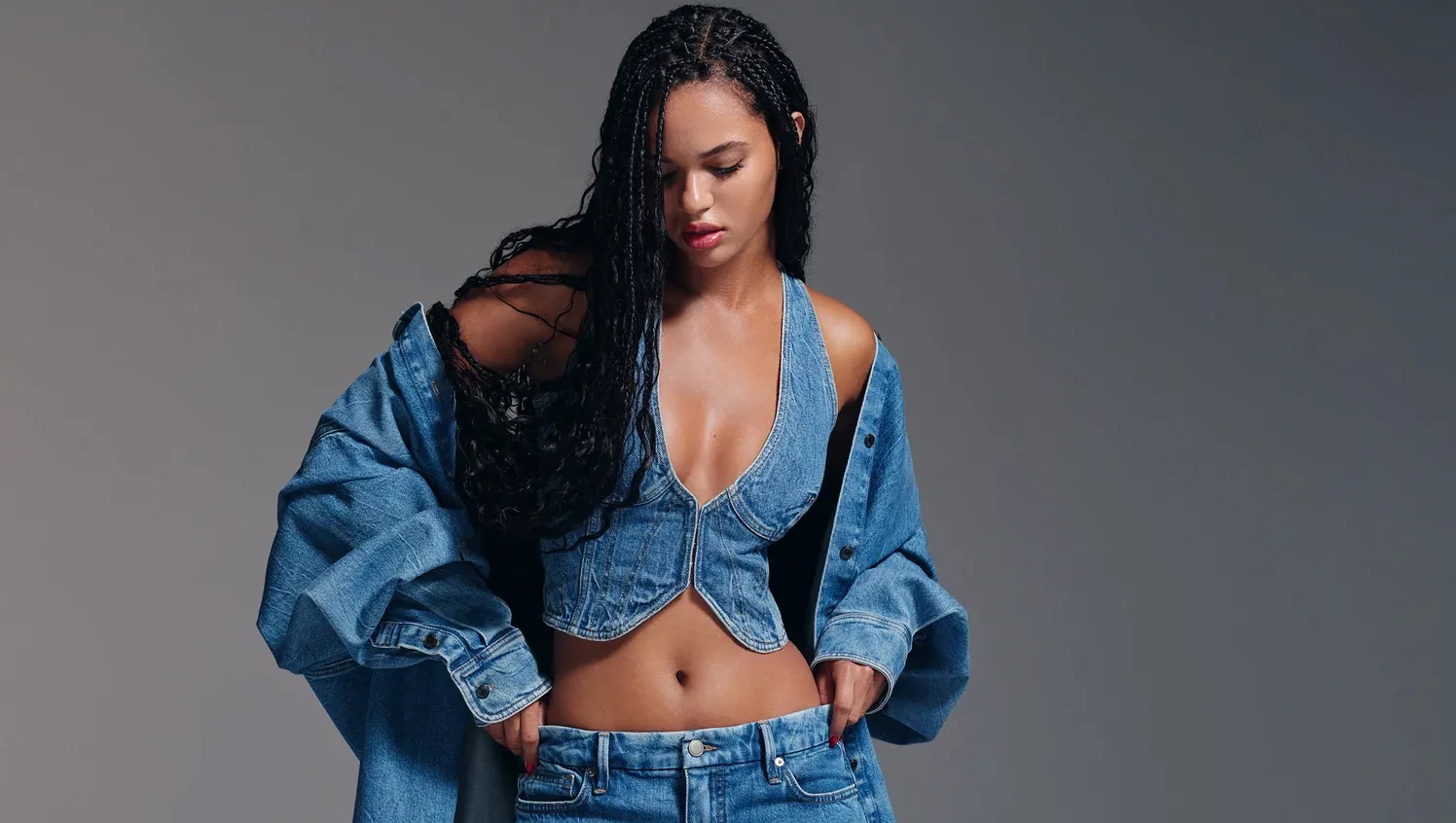 Good American oversizes denim shirt shacket