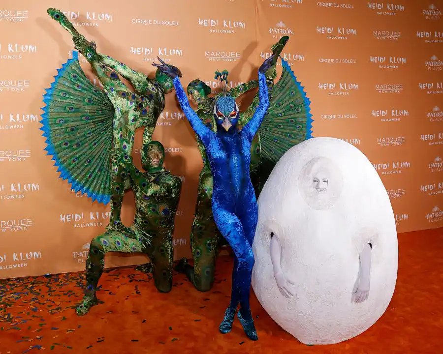 Heidi Klum Best Halloween Costumes Through the Years 2023