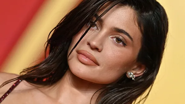 BEVERLY HILLS, CALIFORNIA - MARCH 10: Kylie Jenner attends the 2024 Vanity Fair Oscar Party hosted by Radhika Jones at Wallis Annenberg Center for the Performing Arts on March 10, 2024 in Beverly Hills, California. (Photo by Axelle/Bauer-Griffin/FilmMagic)