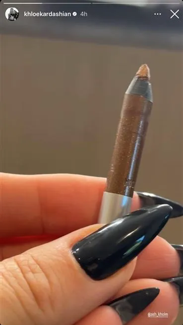 Khloe Kardashian Eyeliner Pencil