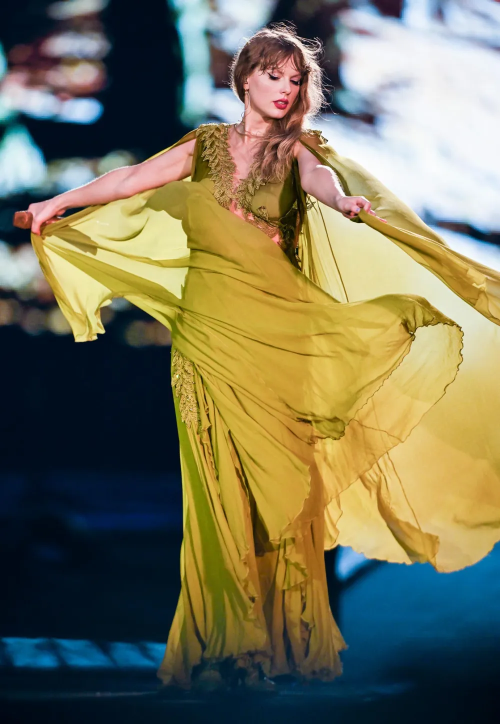 Taylor Swift Says Each Eras Tour Acoustic Mash Up Takes A Lot of Rehearsing