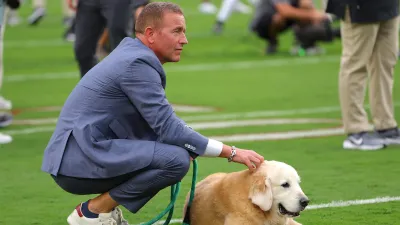 ESPNs Kirk Herbstreit Delivers Emotional Tribute to Late Dog Ben