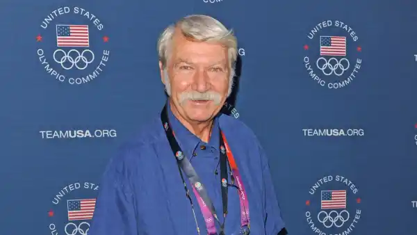 Late Gymnastics Coach Bela Karolyis Complicated History With the Athletes