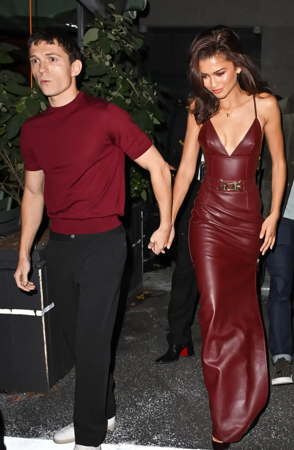 Tom Holland Sometimes Googles Girlfriend Zendaya Out of Anxiety