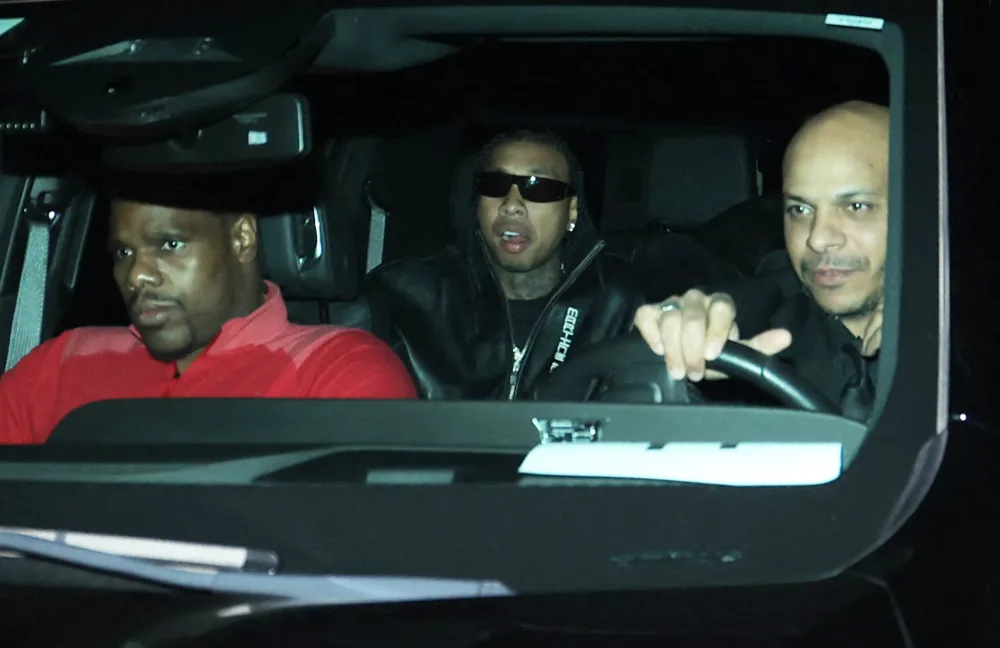 Leonardo DiCaprio star studded 50th birthday