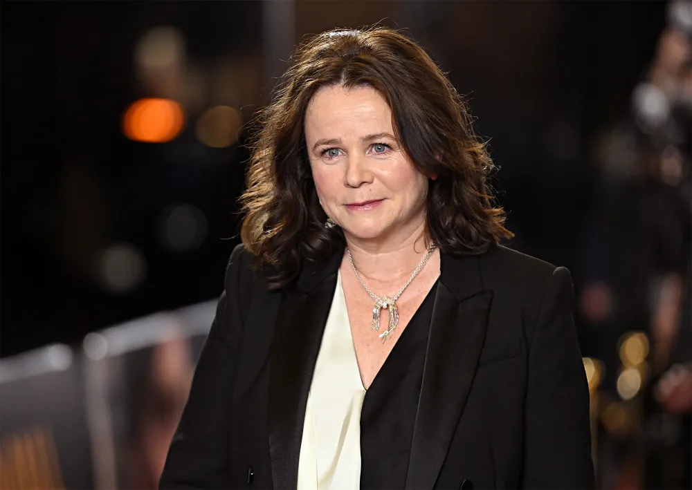 Actress Emily Watson Details Growing Up in a Cult Like Organization