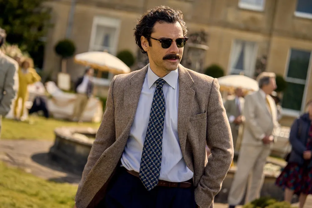 Aidan Turner Rivals 2