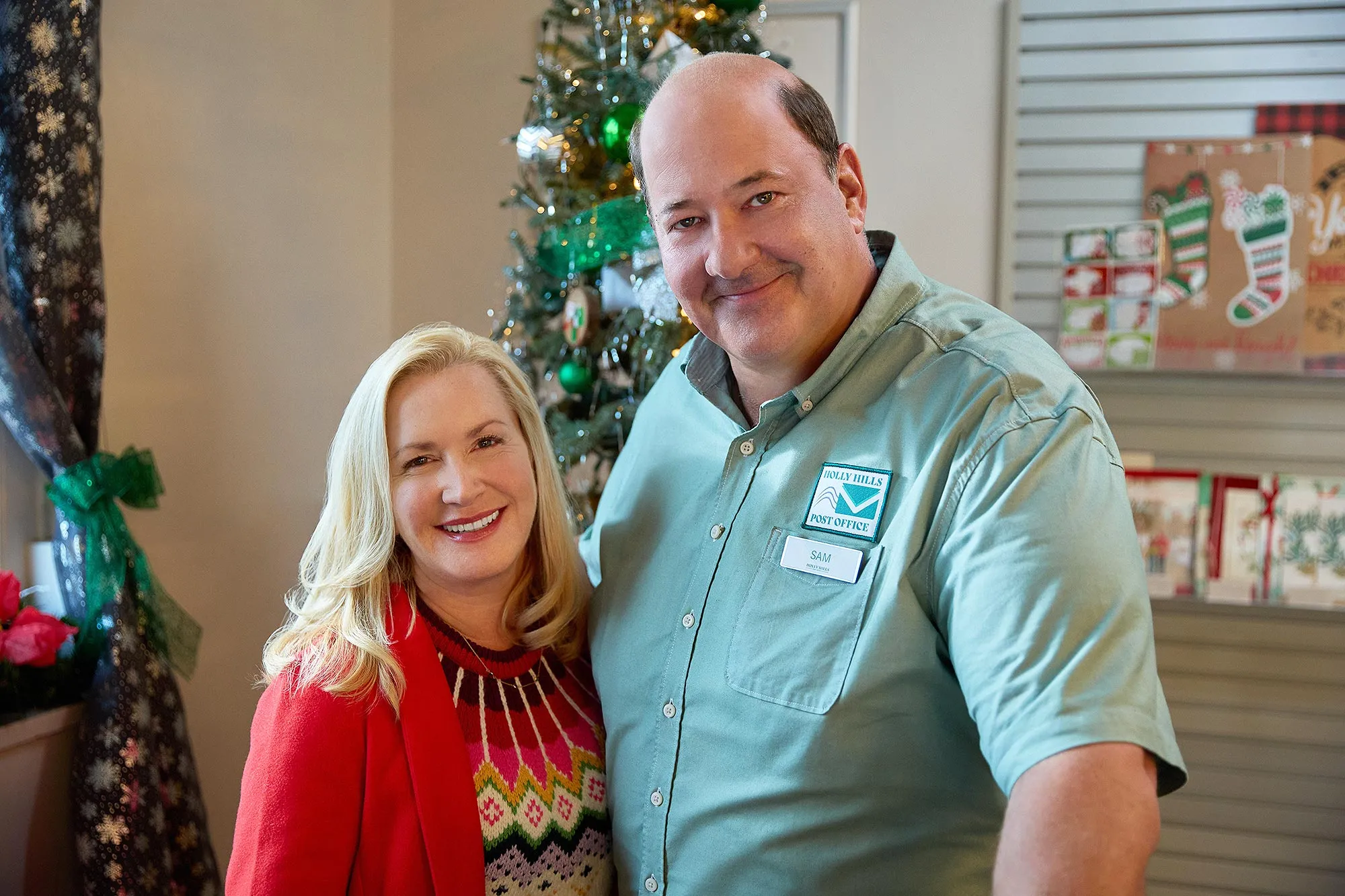 Angela Kinsey Immediately Thought of The Offices Brian Baumgartner for Her Hallmark Movie