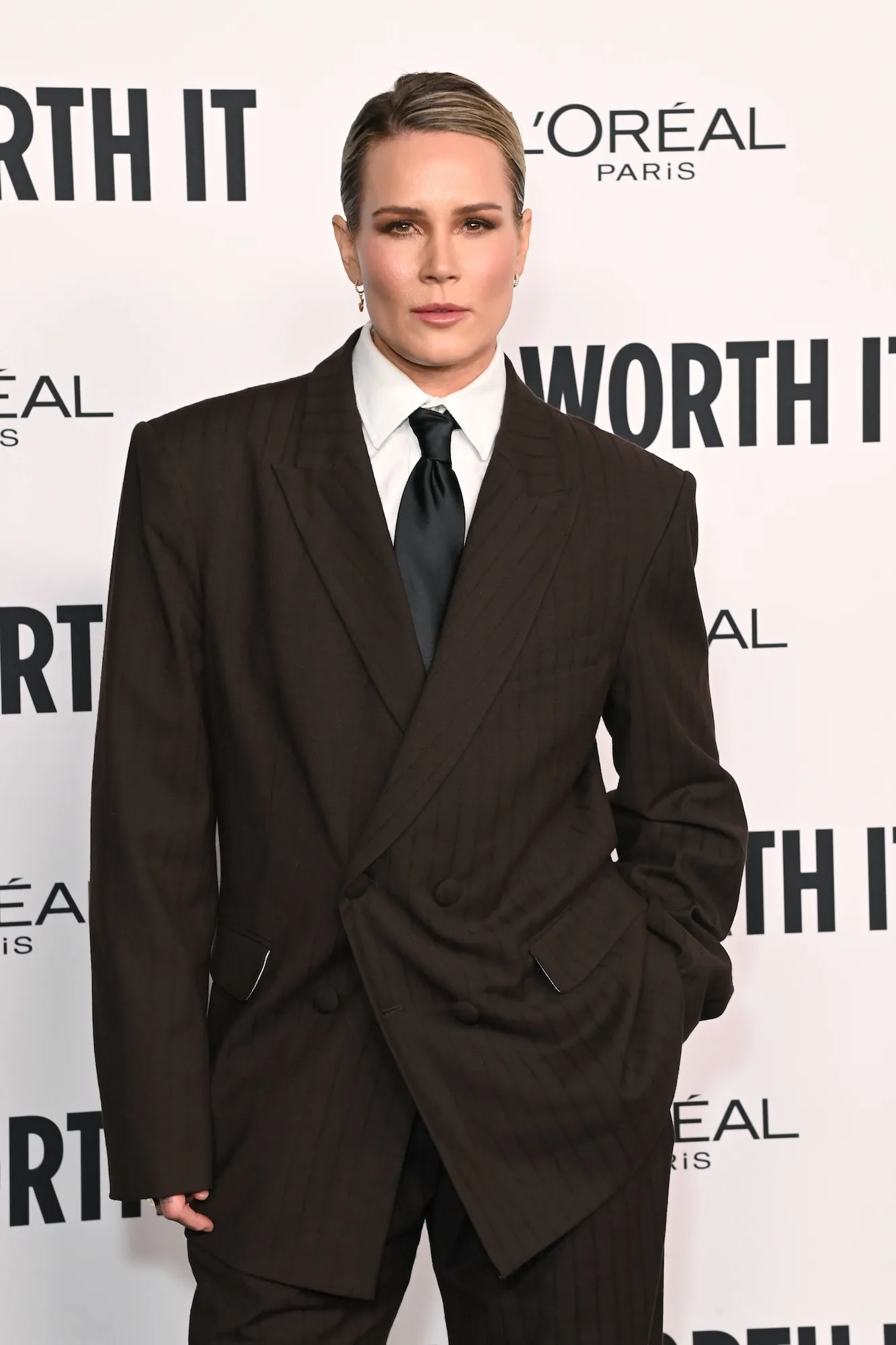 Ashlyn Harris Bio Page