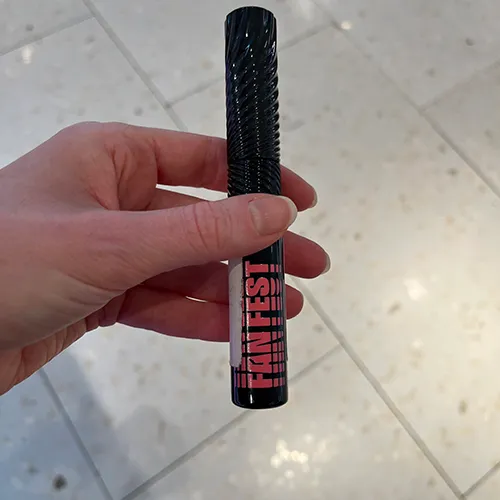 Benefit Cosmetics Fan Fest Fanning & Volumizing Mascara