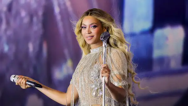 Billboard Names Beyonce as Greatest Pop Star of 21st Century 715