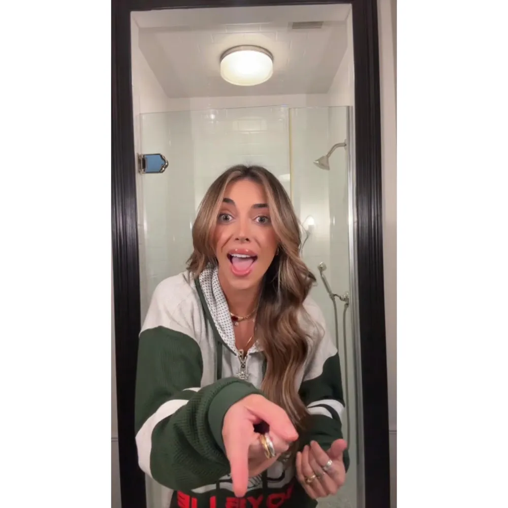 Brianna Chickenfry LaPaglia Shows Off Her Post Breakup Hairstyle