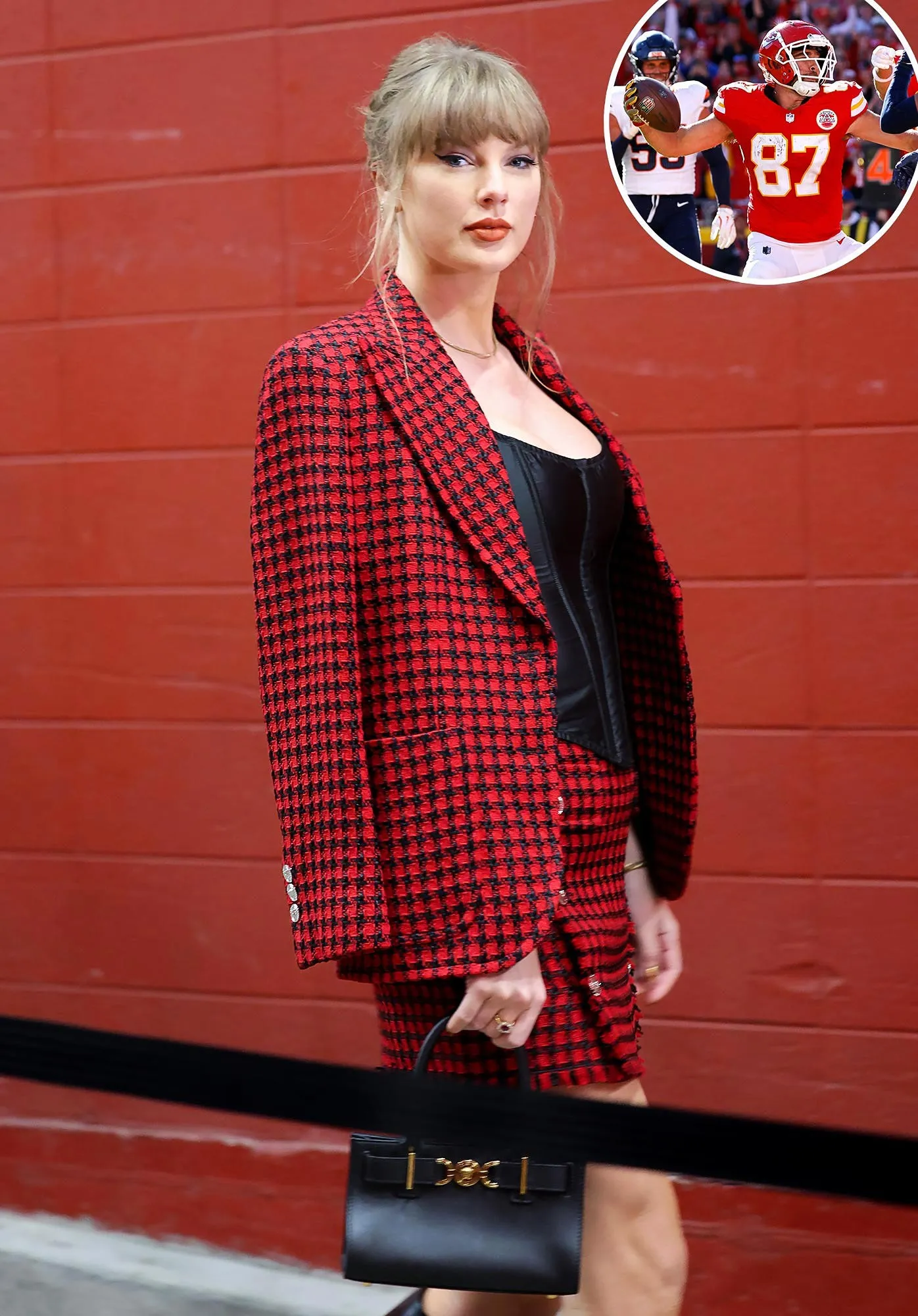 CBS Announcer Says Travis Kelce Record Tying TD Will Give Taylor Swift Something to Sing About 0018