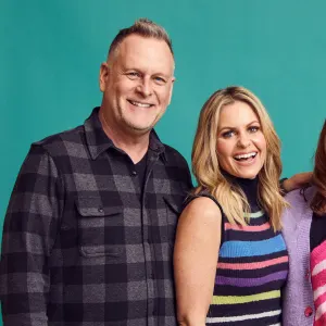 Candace Cameron Bure Says Dave Coulier Is Laughing His Way Through Cancer Diagnosis