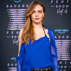Cara Delevingne Says it was a wild ride being roommates with taylor swift