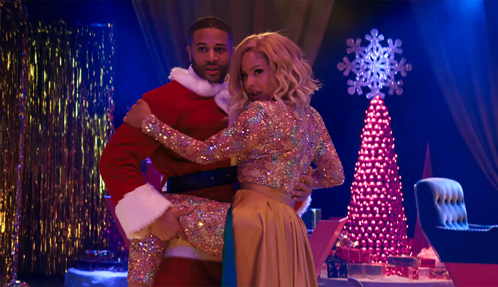 Christina Milian and Devale Ellis Break Down Drag Queen Lip Sync Battle in Meet Me Next Christmas