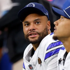 Dallas Cowboys QB Dak Prescott Caught on Camera Saying We Suck During 3rd Straight Loss