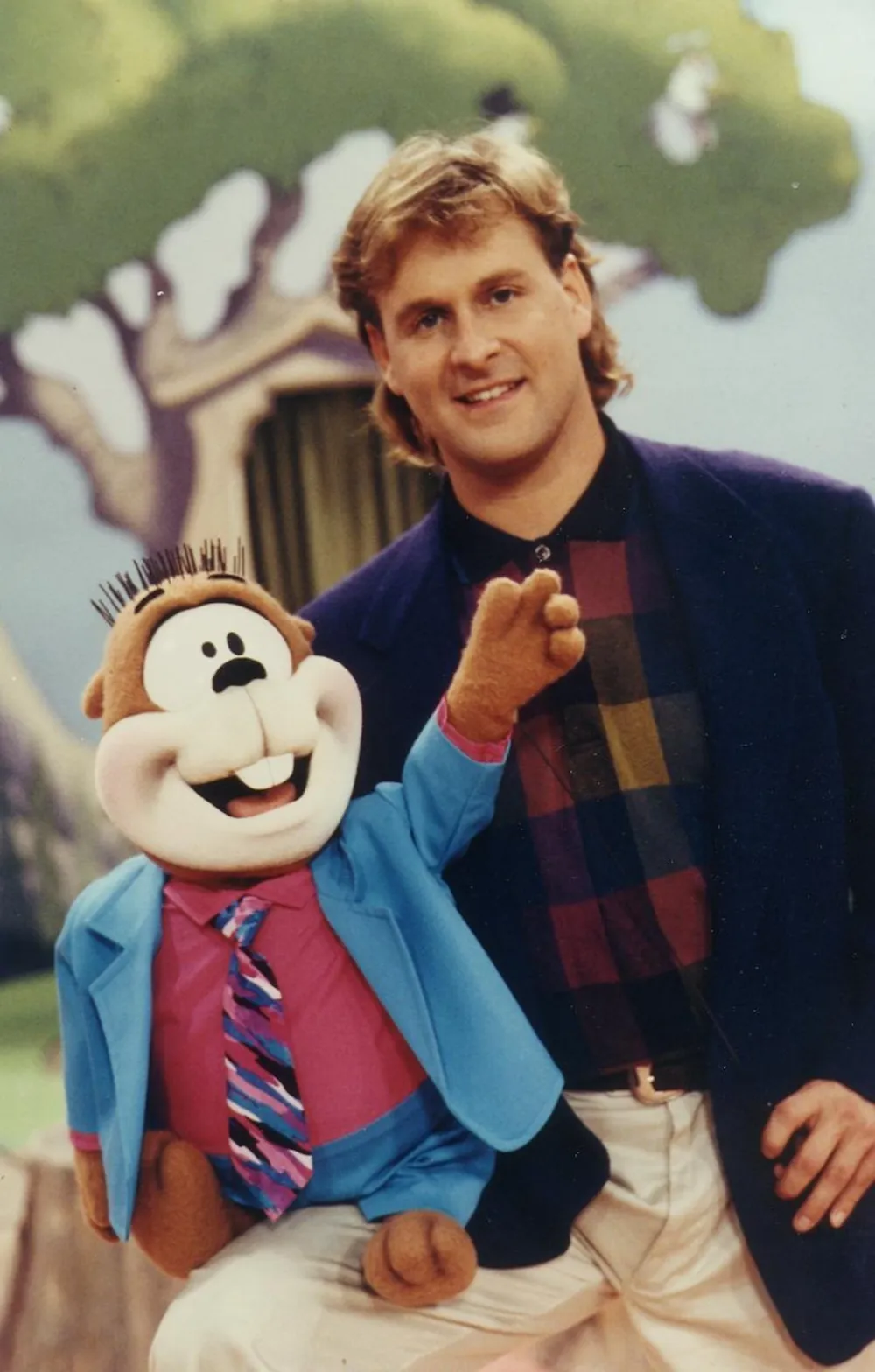 Dave Coulier Can Likely Anticipate a Full Recovery Amid Stage 3 Cancer Battle Oncologist Says