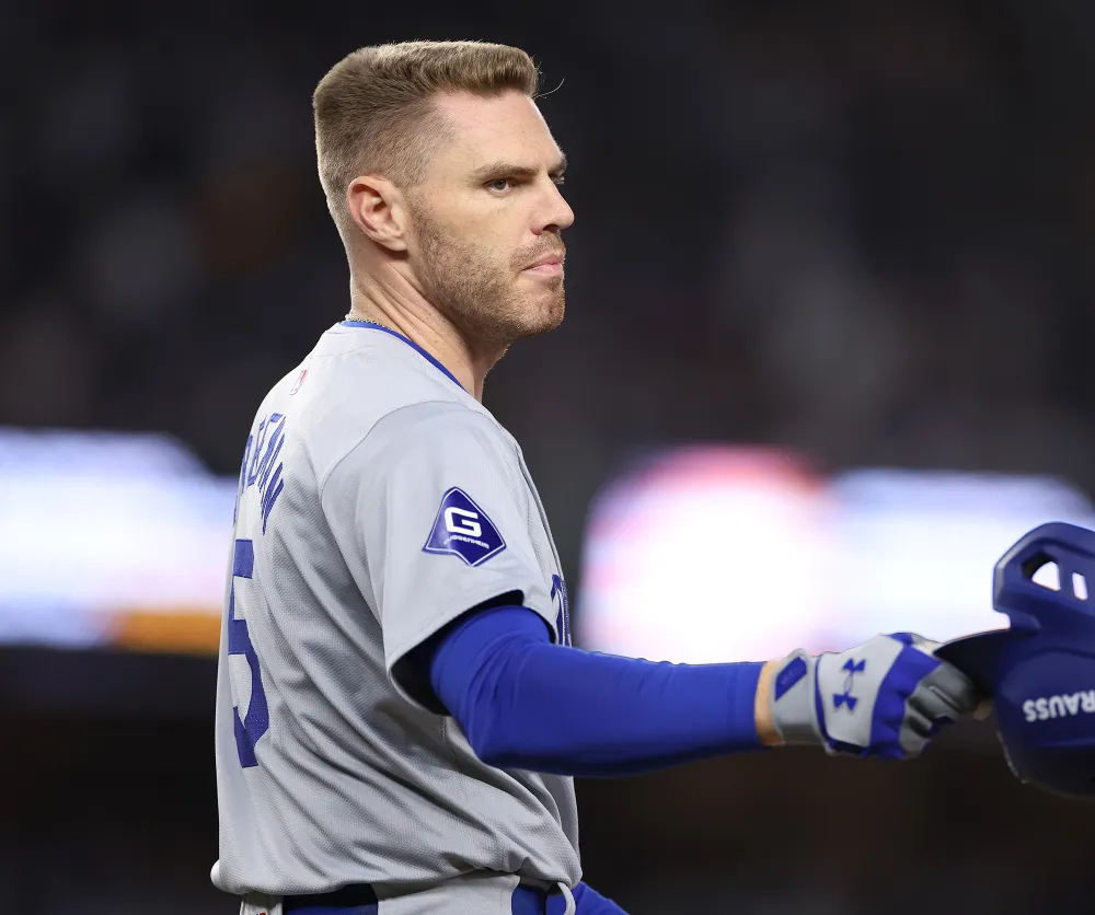 Dodgers Freddie Freeman Chides LeBron James for Spelling His Name Wrong