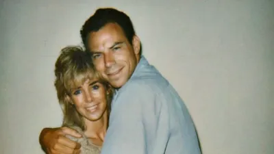 Erik Menendez s Wife Tammi Reveals He Has Played Secret Santa for His Prison Roommate the Last 5 Years