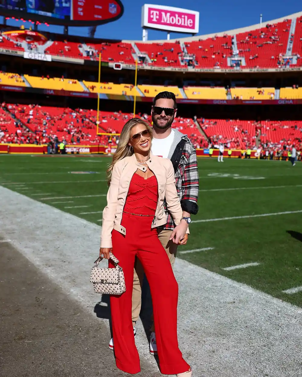 Feature KC Chiefs Heiress Gracie Hunt Hits Sidelines With Boyfriend Cody Keith