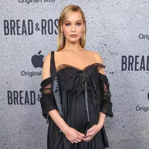 Feature Pregnant Jennifer Lawrence Cradles Baby Bump at Bread and Roses Premiere