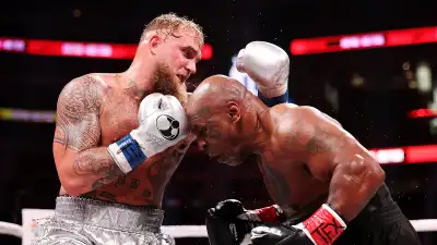 Feature Pro Athletes Call Mike Tyson and Jake Paul Boxing Match Pathetic