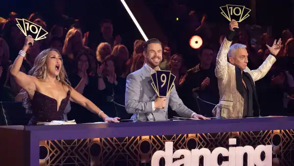 Feature Season 33 Semifinals