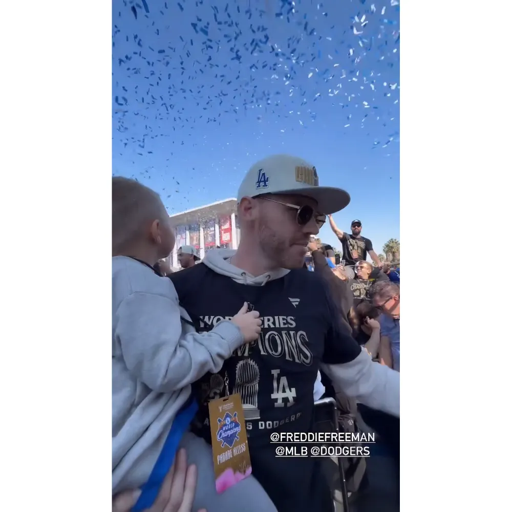Freddie Freeman and His Sons at Dodger Parade