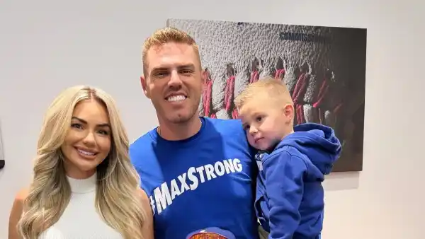 Freddie Freeman and His Sons at Dodger Parade
