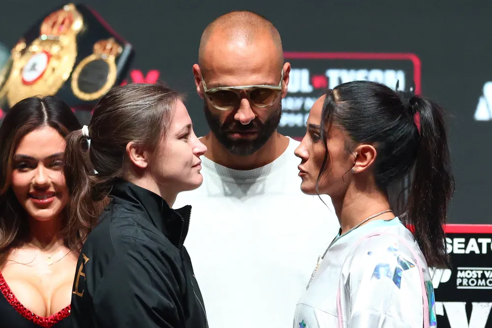 Katie Taylor y su retadora, Amanda Serrano.