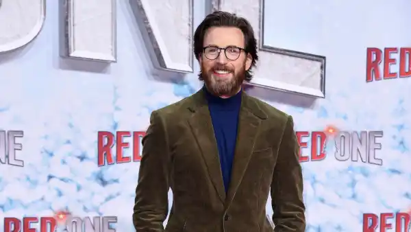 GettyImages-ChrisEvans-RedOnepremiere.jpg