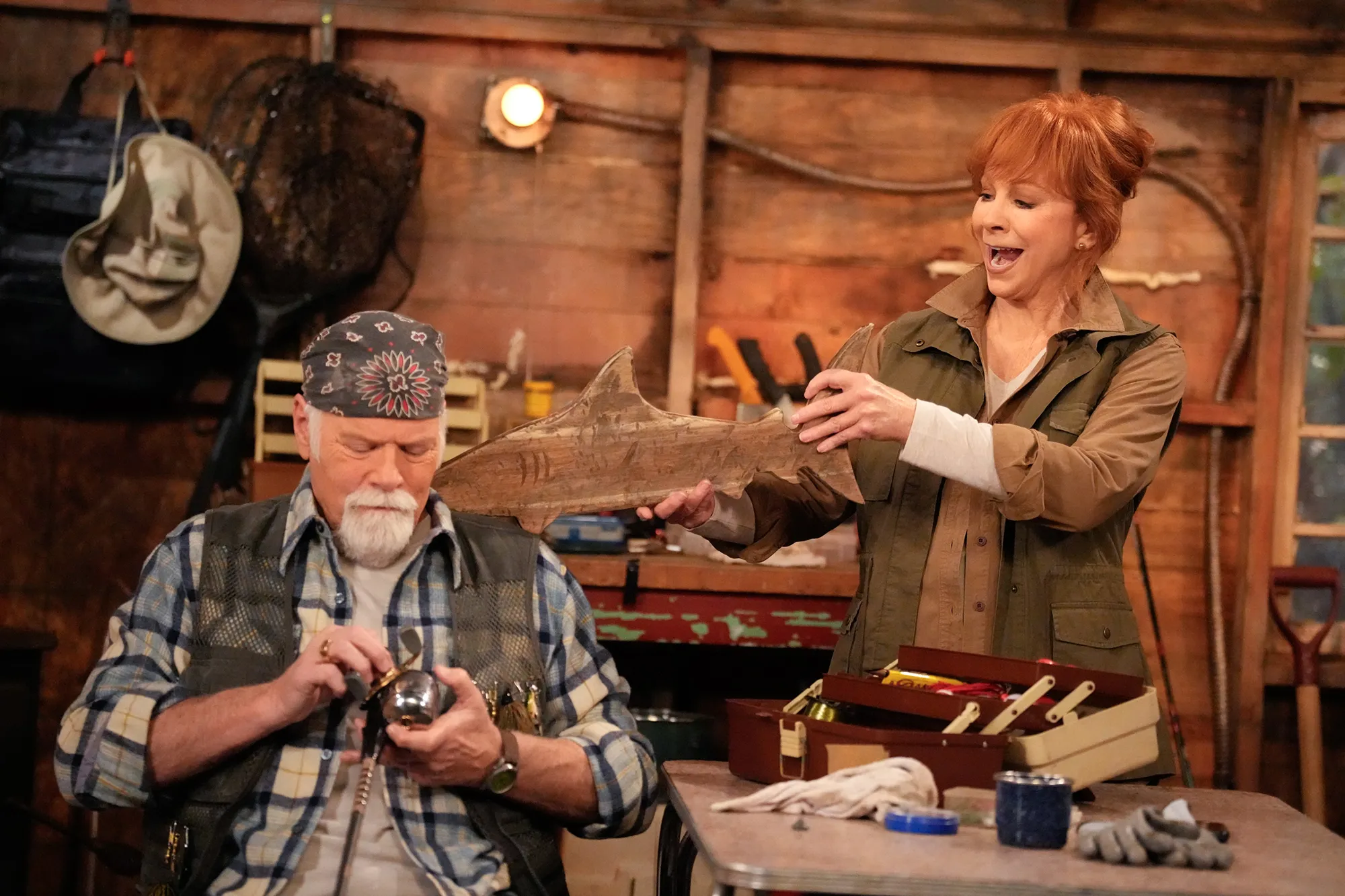 'Happy's Place' Sets Reba McEntire, Rex Linn Up on a Cute Fishing Date With Several Romantic Tropes